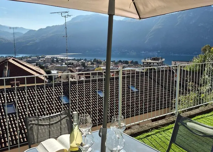 View And Private Covered Parking Space- La Terrazza Di Jo * Mandello del Lario