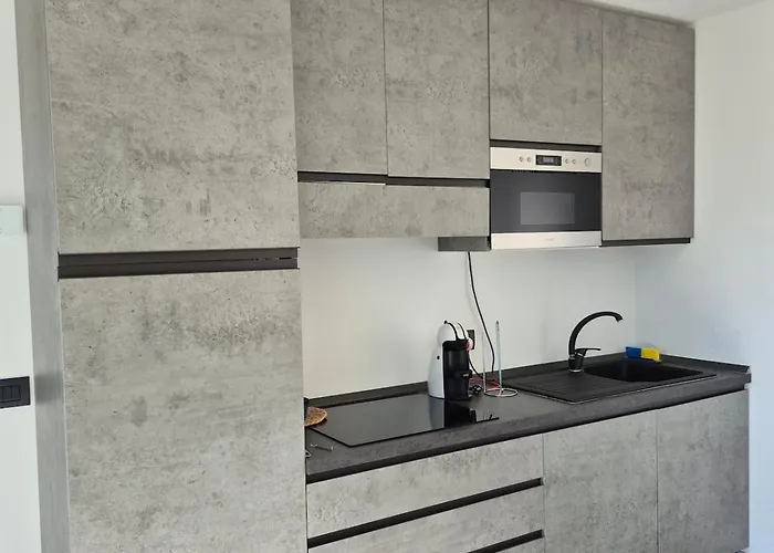 View And Private Covered Parking Space- La Terrazza Di Jo *