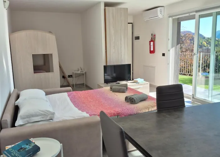 View And Private Covered Parking Space- La Terrazza Di Jo Apartamento *