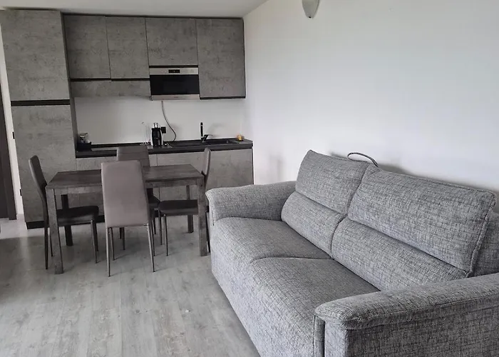 Apartamento View And Private Covered Parking Space- La Terrazza Di Jo Mandello del Lario